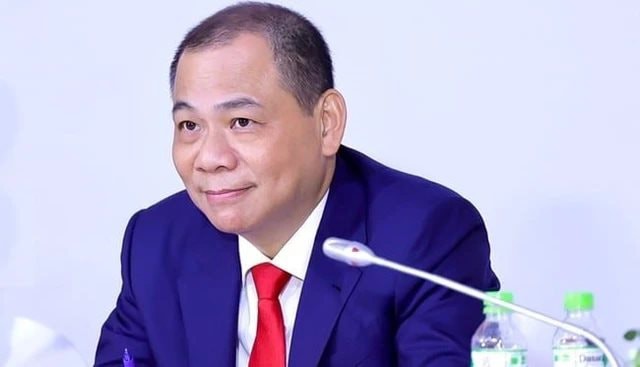 Tỷ phú Phạm Nhật Vượng hoàn tất thương vụ chuyển nhượng trị giá 11.000 tỷ đồng