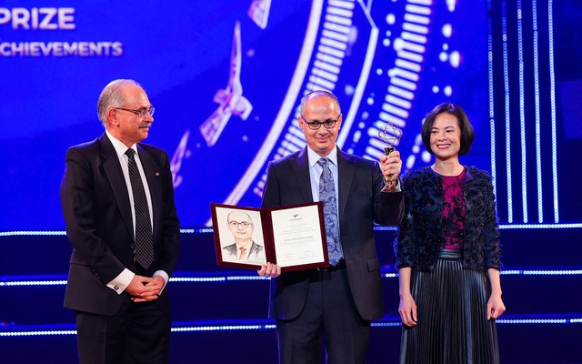 GS. Omar M. Yaghi – Chủ nhân Giải thưởng VinFuture nhận Giải Nobel Hóa học 2025