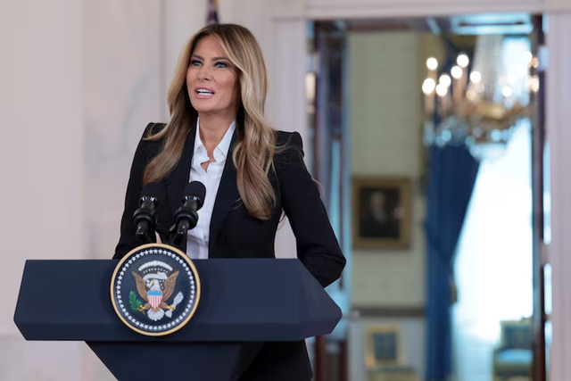 Đệ nhất phu nhân Mỹ Melania Trump bất ngờ tiết lộ về các cuộc trao đổi riêng với Tổng thống Putin