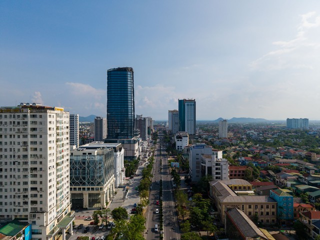 Diện mạo mới của cực tăng trưởng phát triển bậc nhất Bắc Trung Bộ- Ảnh 1.
