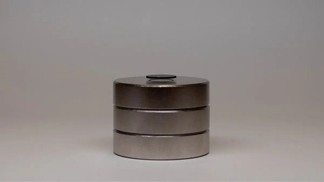 Nhật Bản tạo ra phép thuật khoa học khiến thế giới bất ngờ, nâng vật thể lơ lửng gần như không ma sát, bước ngoặt cho tương lai