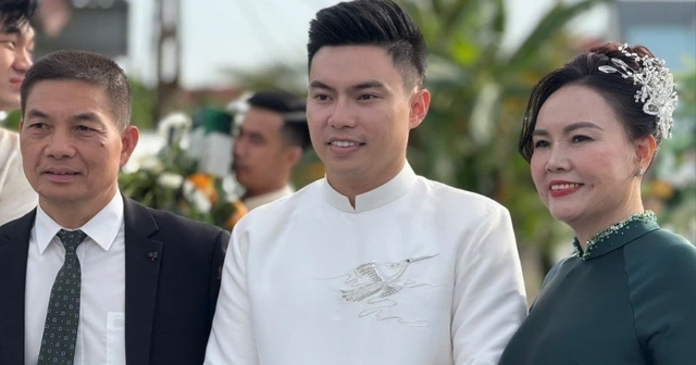 Hình ảnh chồng Đỗ Thị Hà tại lễ ăn hỏi