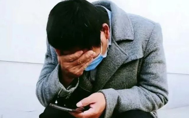 Nhặt được hơn 19 triệu đồng, người đàn ông đem trả lại nhưng người mất khăng khăng đã đánh rơi 73 triệu đồng: Cơ quan chức năng phải vào cuộc phân xử