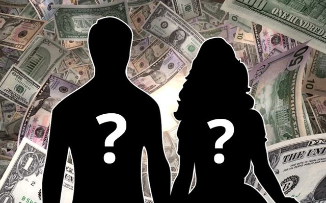 Cặp vợ chồng nổi tiếng showbiz bị bắt vì hối lộ 13 tỷ đồng quyết định ly hôn