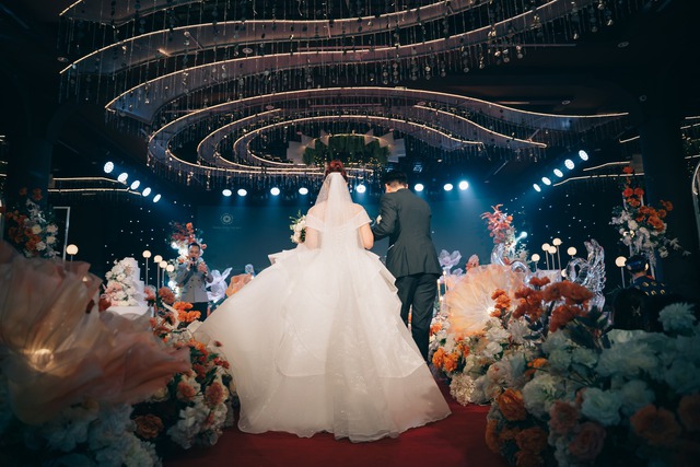 Đàn ông hay phụ nữ “gấp” kết hôn hơn? Nghiên cứu mới làm thay đổi suy nghĩ của nhiều người- Ảnh 1. Đàn ông hay phụ nữ “gấp” kết hôn hơn? Nghiên cứu mới làm thay đổi suy nghĩ của nhiều người- Ảnh 1.