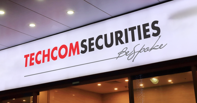 Vợ Giám đốc chi nhánh Chứng khoán TCBS muốn bán toàn bộ cổ phiếu TCX