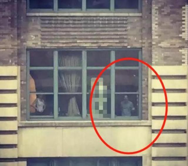 Cậu bé 5 tuổi liên tục nói có người theo dõi ngoài cửa sổ, bà mẹ phát hiện sự thật chấn động: Tôi đã hại con mình!