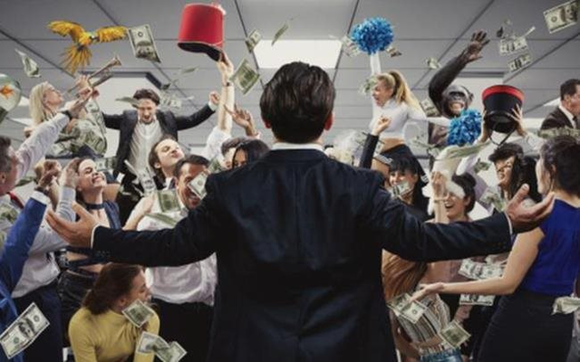 VN-Index bất ngờ "rút chân" ngoạn mục gần 60 điểm, điều gì đang diễn ra?