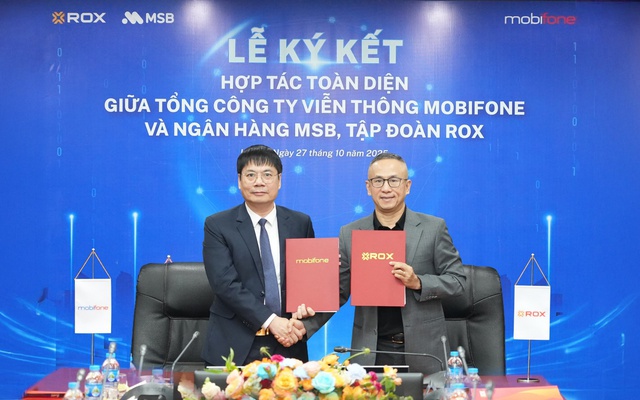 MobiFone và ROX Group ký kết hợp tác chiến lược, thúc đẩy chuyển đổi số toàn diện
