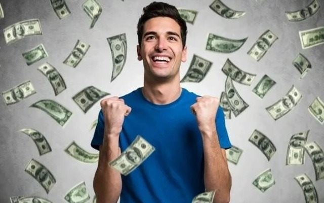 Lãi đột biến 7.000 lần, một công ty ngành điện chốt ngày chia cổ tức "khủng" 250% bằng tiền mặt