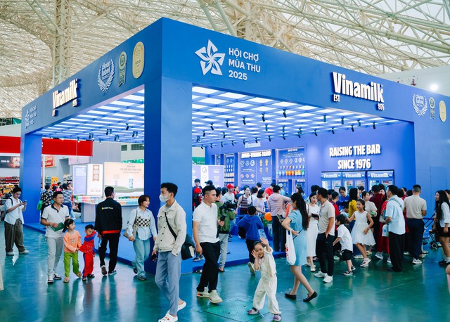 Vinamilk: Tổng doanh thu hợp nhất quý 3 tiến sát cột mốc 17 nghìn tỷ đồng- Ảnh 2.