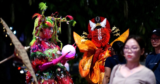 Video: Giới trẻ TP.HCM chi tới 10 triệu/người để hoá trang Halloween