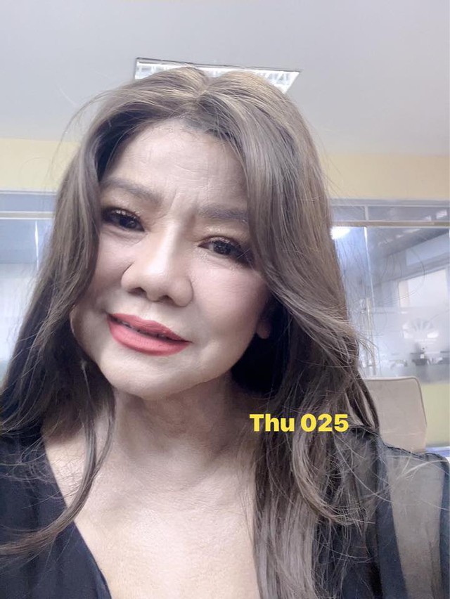 Gương mặt khác lạ của nữ NSND U80 rời phố thị về Thạch Thất sống, thích được khen đẹp hơn hát hay