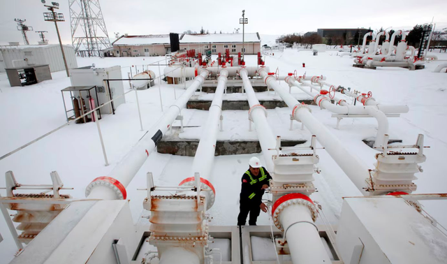 Sau Ấn Độ, Nga bị một khách sộp NATO bất ngờ 'quay xe': Từng tuyên bố không dừng mua khí đốt của Moscow nay 'cắt dần', sắp nhập gần 60 tỷ mét khối từ bên khác