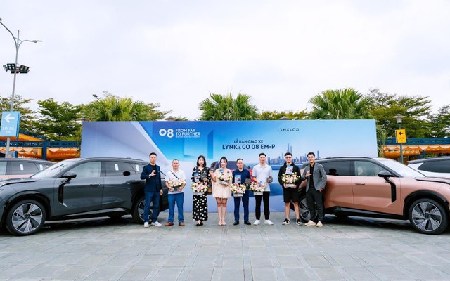 Lynk & Co 08 EM-P: Vì sao khách Việt xuống tiền tỷ nhưng không tiếc?