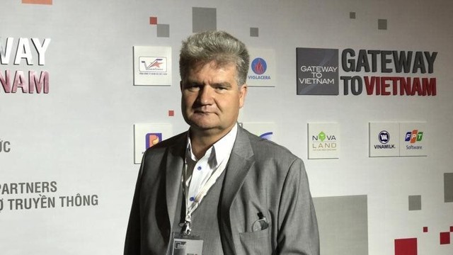 Loạt cổ phiếu ngân hàng và chứng khoán gây áp lực lên danh mục, Pyn Elite Fund chi tiền "gom mạnh" FPT