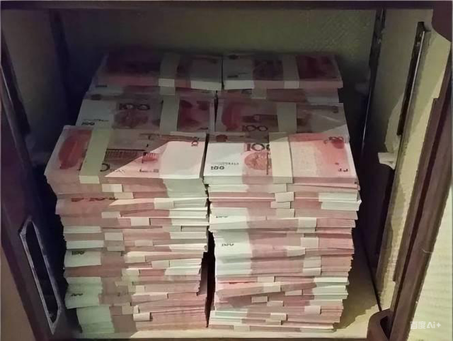 Tối bỏ hơn 264 triệu đồng tiền mặt vào két sắt, sáng hôm sau đã “bay mất” 36 triệu: Cảnh sát kiểm tra camera, vạch trần “chiêu trò” của kẻ trộm