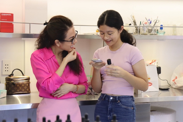 “Khi người phụ nữ đi học, cả một thế hệ thay đổi”- Ảnh 6. “Khi người phụ nữ đi học, cả một thế hệ thay đổi”- Ảnh 6.