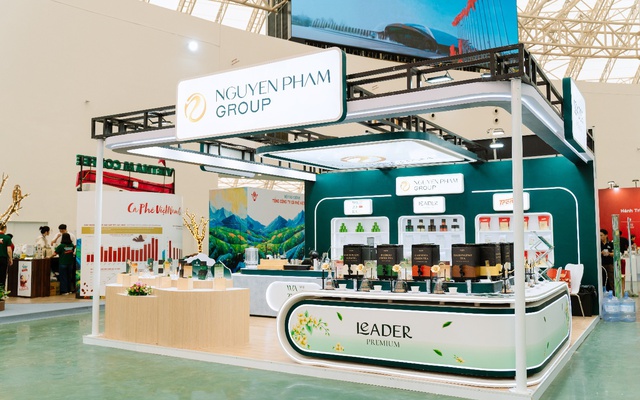 Nguyễn Phạm Group mang tới hai bộ sản phẩm: trà hoa và matcha tại Cafe Show 2025