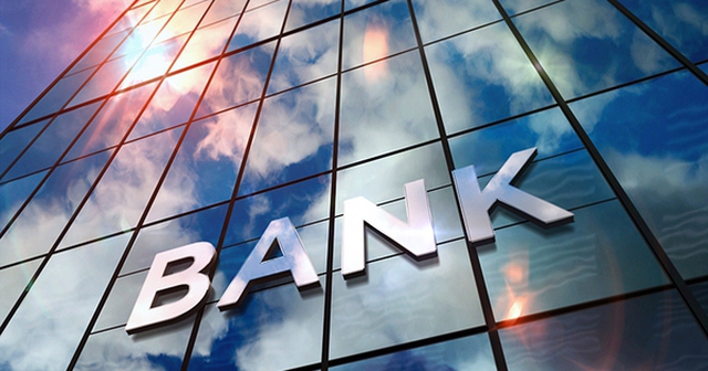 Toàn cảnh ngành ngân hàng 9 tháng 2025: Lợi nhuận, tín dụng bứt tốc, NIM mỏng và áp lực huy động vốn gia tăng