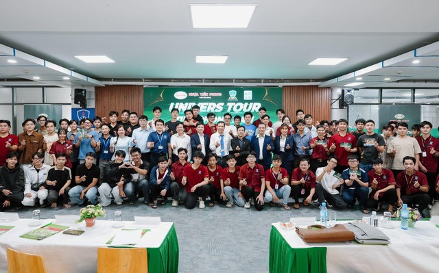 Univers Tour: Hành trình truyền cảm hứng tại ĐH Nguyễn Tất Thành