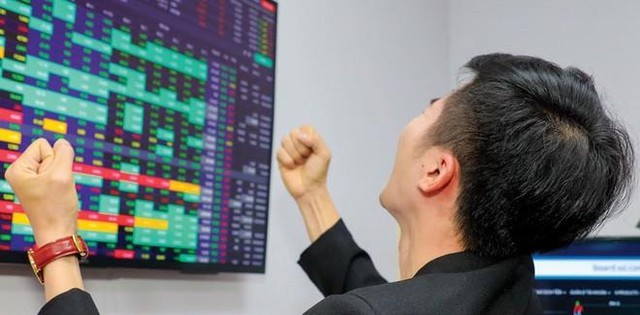 Lịch sự kiện và tin vắn chứng khoán ngày 21/11/2025