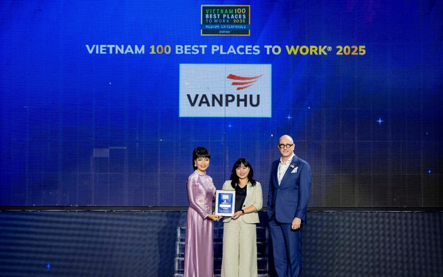 Văn Phú được vinh danh Top 100 nơi làm việc tốt nhất Việt Nam 2025