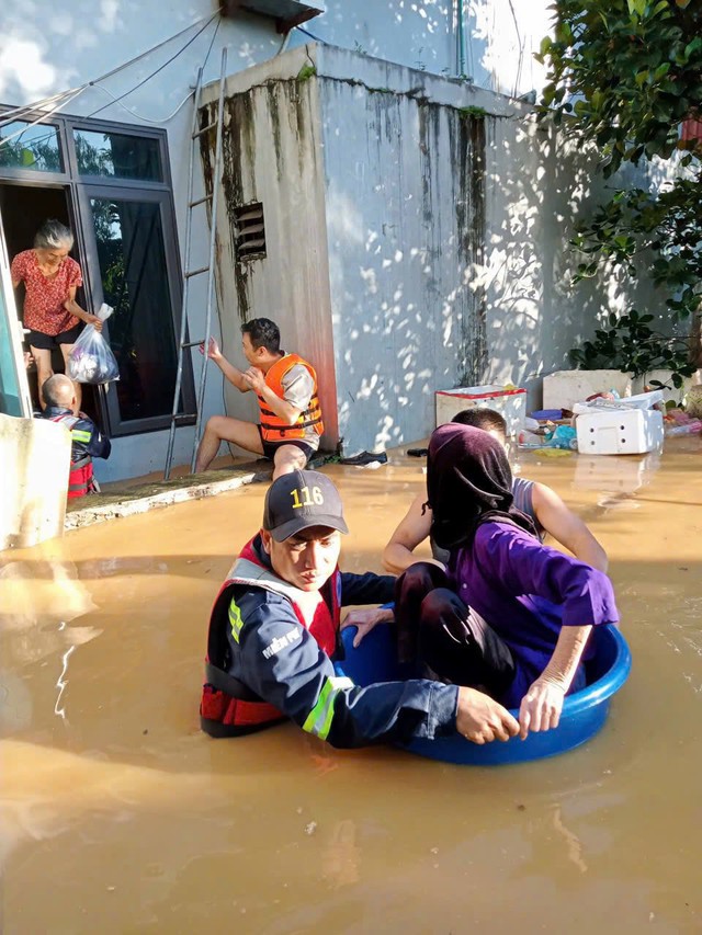 Đợt “offline đội cứu hộ” lớn nhất Việt Nam!- Ảnh 1.