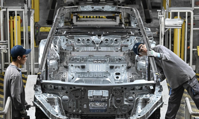 Nóng 1.000°C, lạnh tức thì: Công nghệ biến quá trình vài tiếng xuống còn 1 giây của Trung Quốc đang thay đổi hoàn toàn ngành sản xuất xe điện