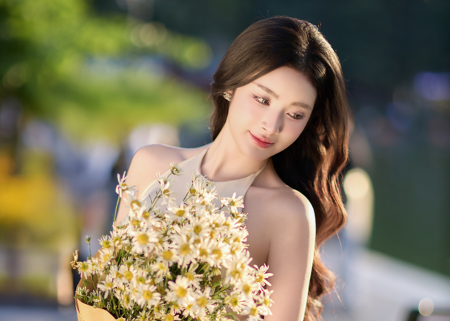 “Nàng thơ” có bộ ảnh thu Hà Nội đẹp nhất MXH lúc này