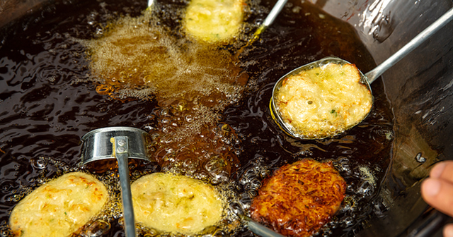 4 loại dầu ăn nhiều "phá gan", thơm ngon mấy cũng hạn chế