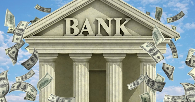 Những ngân hàng có nhiều lợi nhuận tích lũy để chia cổ tức nhất: Vietcombank có gần 100.000 tỷ, một nhà băng tư nhân sở hữu "kho dự trữ' vượt BIDV