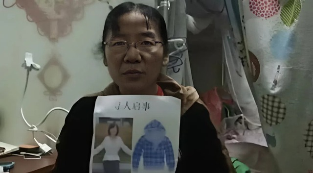 Nữ sinh được cả làng kỳ vọng mất tích bí ẩn sau khi tốt nghiệp, 12 năm sau phát hiện sống vô gia cư: Nguyên nhân khiến bố mẹ "ngã ngửa"