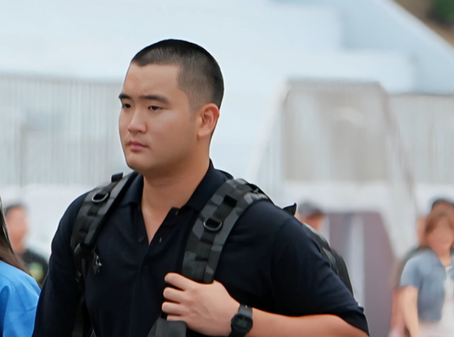 Chân dung con trai cả sinh năm 2000 của Chủ tịch Lee Jae-yong, người tương lai kế thừa tập đoàn Samsung