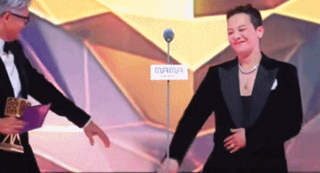 Châu Nhuận Phát bị chỉ trích