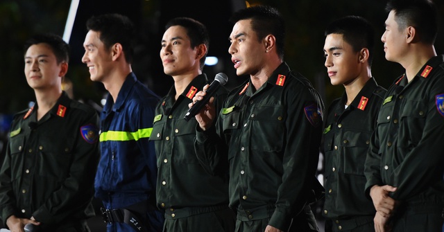 Song Luân, Lê Dương Bảo Lâm khóc nghẹn: Chuyện gì đây?