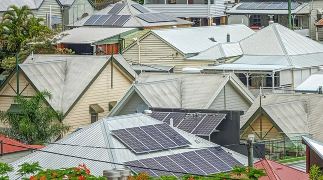 Điện âm giá vì dư cung giờ thấp điểm, một quốc gia miễn phí điện 3 tiếng/ngày cho hàng triệu hộ dân: Kẻ mừng người lo