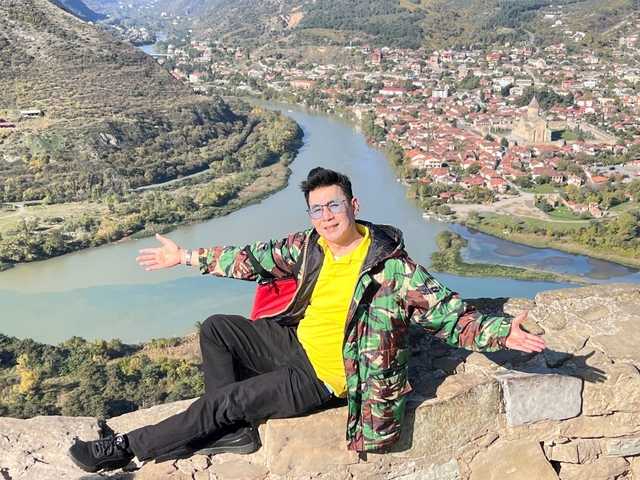 Tài sản trị giá "2.000 cây vàng" của ca sĩ Đoan Trường