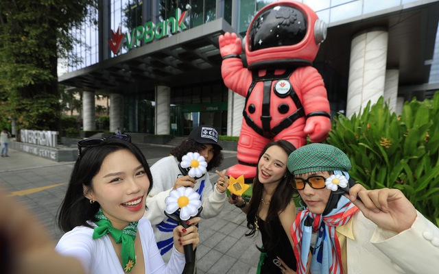 Kim chủ VPBank chơi lớn: Nổ loạt project hoành tráng đón ông hoàng K-Pop G-DRAGON!