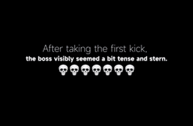 Robot hình người Trung Quốc đá CEO công ty ngã lăn quay