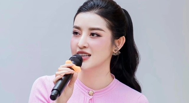 Huyền My: ‘Tôi sốc, bật khóc khi nghỉ việc MC’