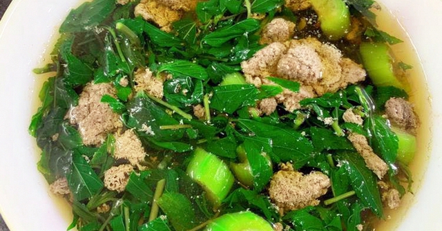 Loại rau được ví như “nhân sâm xanh”, người Nhật rất thích: Mọc đầy Việt Nam nhưng không ít người bỏ phí