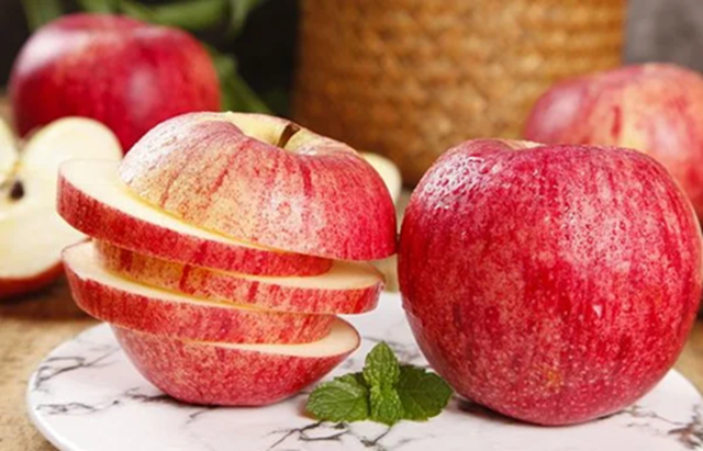 5 loại quả là "kem dưỡng ẩm tự nhiên", cứ ra chợ là thấy: Vừa ngon, giàu dinh dưỡng lại tăng cường miễn dịch - Ảnh 1.