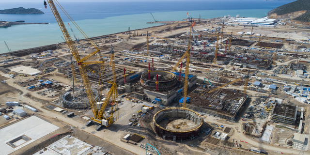 Mỹ, Pháp sẵn sàng trao công nghệ, Trung Quốc 2 lần ngỏ ý nhưng Việt Nam nhắm nước khác làm dự án quốc gia đại sự- Ảnh 1.