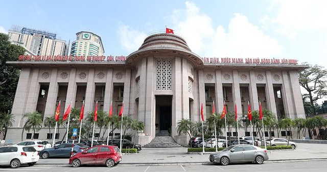 NHNN chính thức kích hoạt thêm công cụ bơm tiền Đồng cho hệ thống ngân hàng