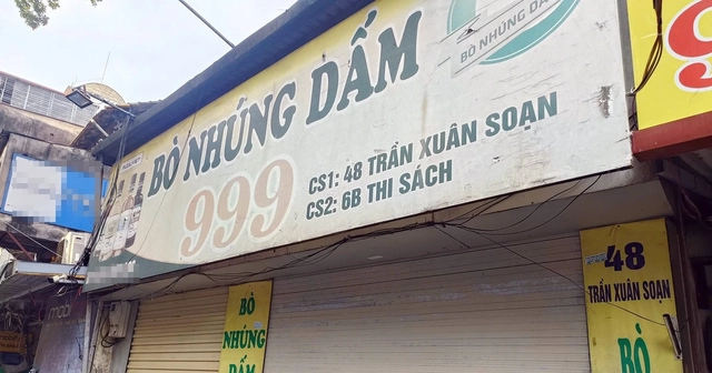 Hà Nội: Dừng hoạt động quán bò nhúng dấm bị khách tố có dòi