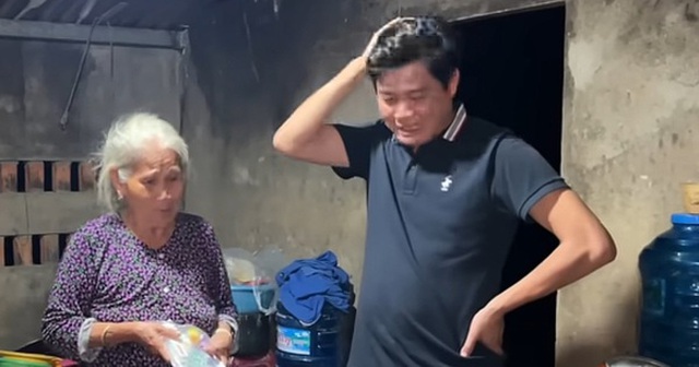 Cụ bà sập nhà vì lũ, trùm Điền Quân tới cho tiền gấp đôi, nói một điều