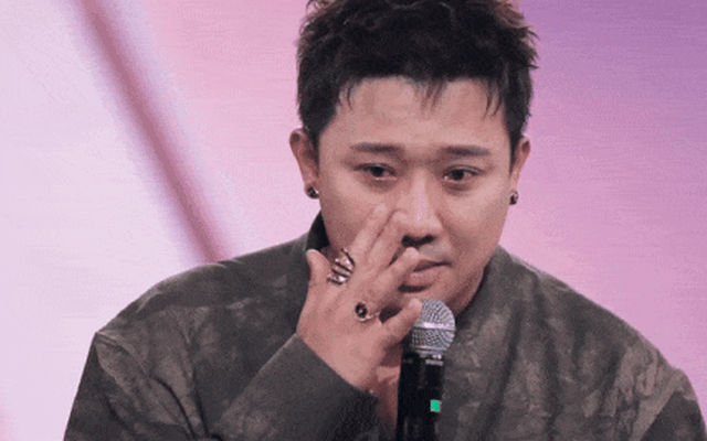 Trấn Thành cố nói trong nước mắt