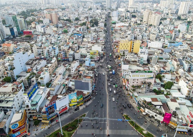 'Ông trùm' đất Thủ Thiêm được giao đề xuất ý tưởng phát triển dự án TOD Hàng Xanh 8,5 tỷ USD 'Ông trùm' đất Thủ Thiêm được giao đề xuất ý tưởng phát triển dự án TOD Hàng Xanh 8,5 tỷ USD