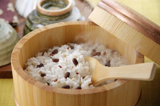 Người trưởng thành nên ăn mấy bát cơm trắng một ngày? Câu trả lời có thể khiến nhiều người thay đổi quan điểm Người trưởng thành nên ăn mấy bát cơm trắng một ngày? Câu trả lời có thể khiến nhiều người thay đổi quan điểm